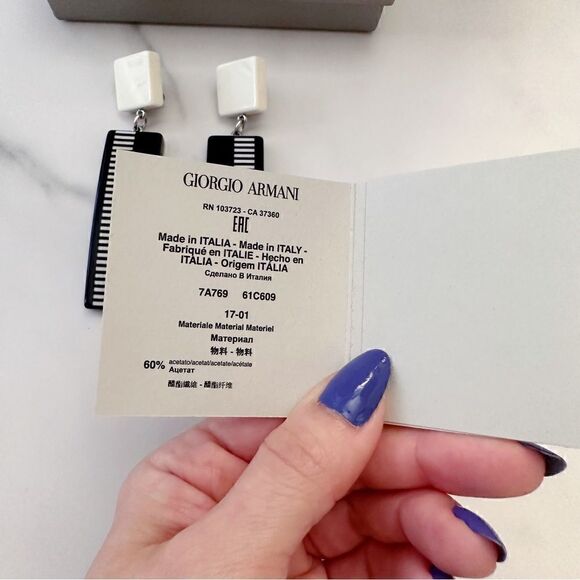 ᴇᴜᴄ ɢɪᴏʀɢɪᴏ ᴀʀᴍᴀɴɪ ᴛʀɪʙᴀʟ ᴄᴏꜱᴛᴜᴍᴇ ᴅʀᴏᴘ ᴇᴀʀʀɪɴɢꜱ - Picture 2 of 16